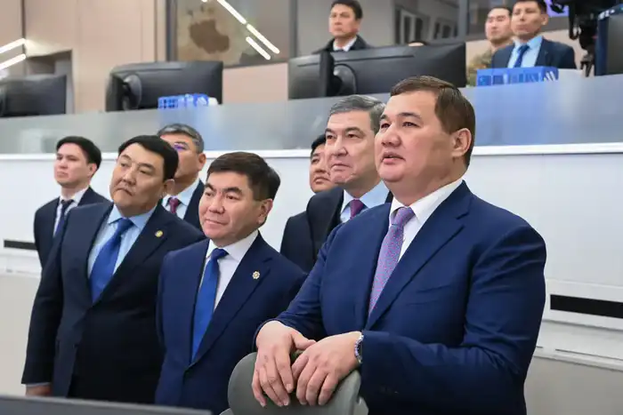 Глава региона ознакомился с работой Центров оперативного управления (3)