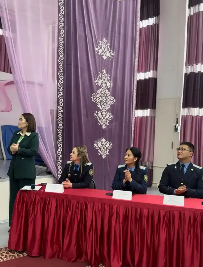 В столичной школе зажглись звезды правосудия: открыт клуб «Будущие прокуроры» Астане