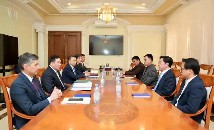 Минэнерго и Ли Кай-Фу подписали Меморандум о сотрудничестве в области ИИ Астане