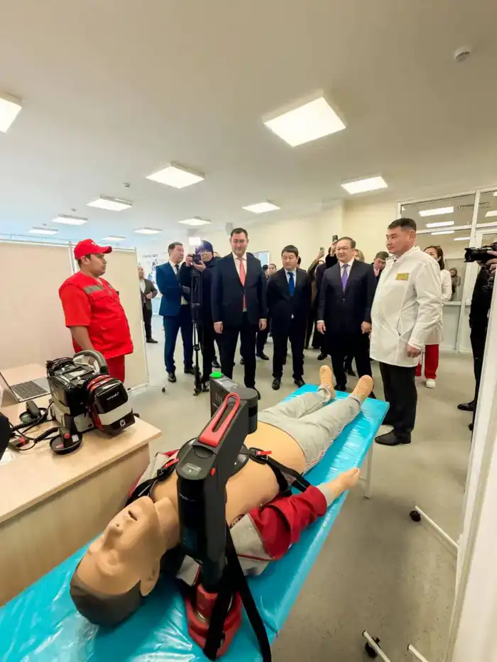 ОТКРЫТИЕ НОВОЙ СТАНЦИИ СКОРОЙ ПОМОЩИ В АКТАУ: СОВРЕМЕННЫЕ ТЕХНОЛОГИИ И УВЕЛИЧЕНИЕ ВЫЗОВОВ ДО 100 000 В ГОД Астане