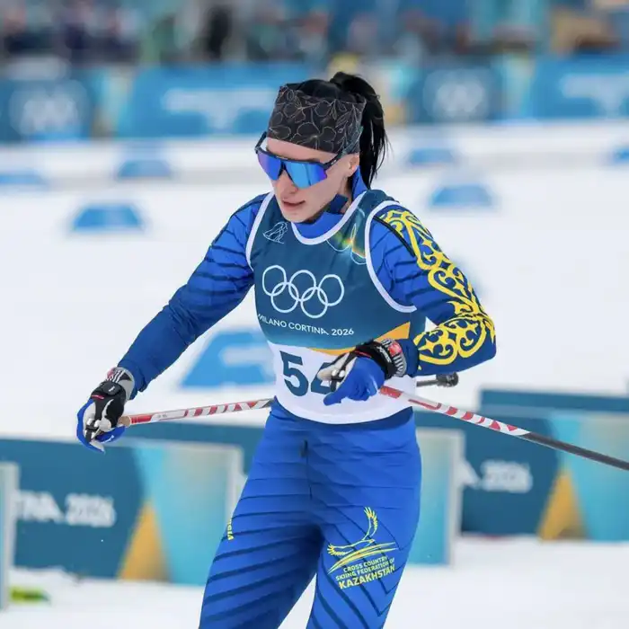 На лыжной арене Олимпиады в Милане: Казахстанская команда пробежала свой путь к 16-му и 17-му местам в командном спринте Астане