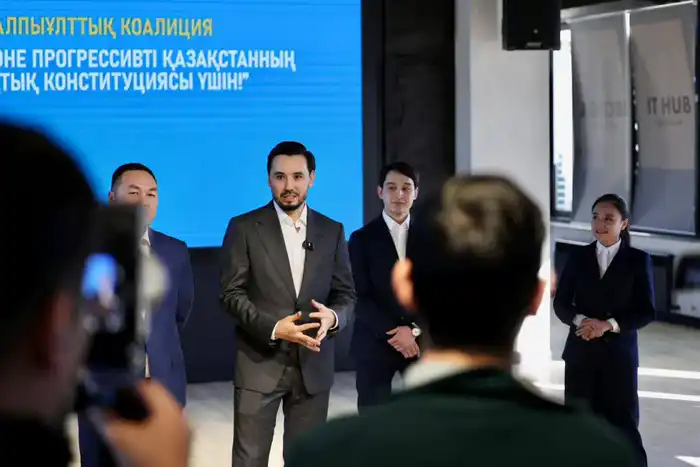 От стартапов до культуры: креативная молодежь Актобе поддержала Новую Конституцию (6)