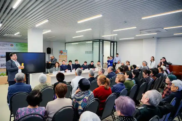 Защита от теней: как пенсионерам не стать жертвами мошенников в цифровом мире Астане