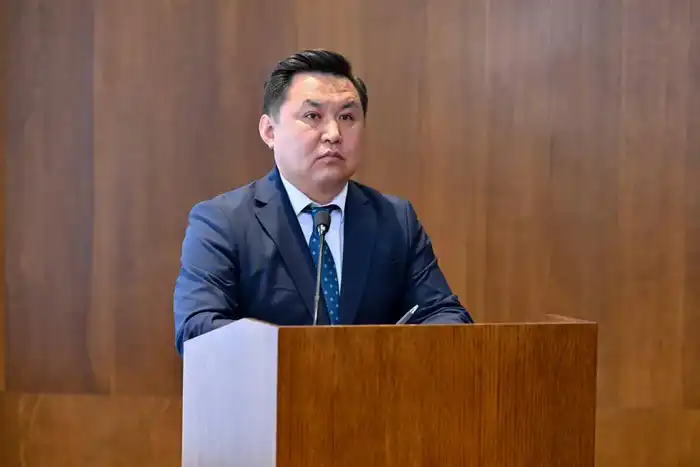 Расширенное аппаратное совещание: акцент на улучшение качества государственных услуг и молодежной политики в регионе Астане