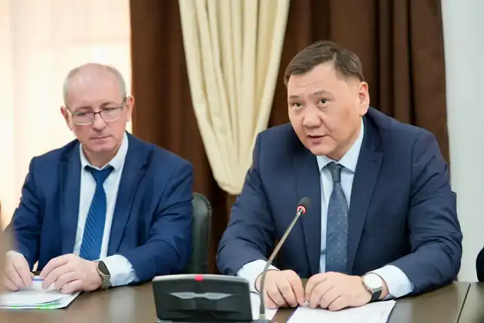 В республиканском селекторе рассмотрены промежуточные итоги отопительного сезона и планы ремонтной кампании (5)