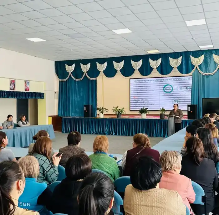 В Астане учителей школ информировали о новом проекте Конституции с акцентом на защиту прав человека Астане