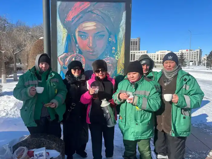 Пенсионеры Астаны благодарят коммунальщиков акцией Астане