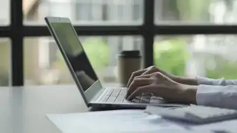 Образование как ключ: 15,7 тыс. казахстанцев открыли новые двери на платформе Skills Enbek Астане