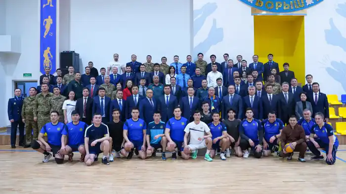 Казахстанская волейбольная команда старше 65 лет завоевала золото на международных соревнованиях в Абу-Даби Астане