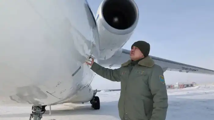 Пилот Национальной гвардии посвятил свыше 900 часов полетам (3)