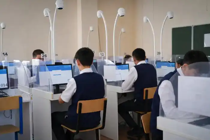 Январское тестирование: 184 тысячи участников и 320 нарушений правил Астане