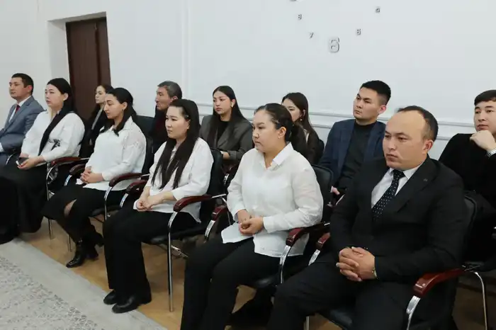 Молодежь: ключ к новым конституционным переменам! Астане