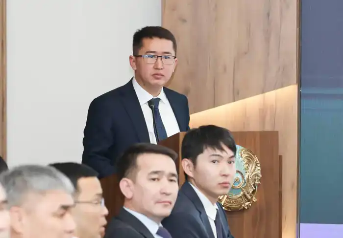 В акимате области рассмотрены вопросы социально-экономического развития региона (7)