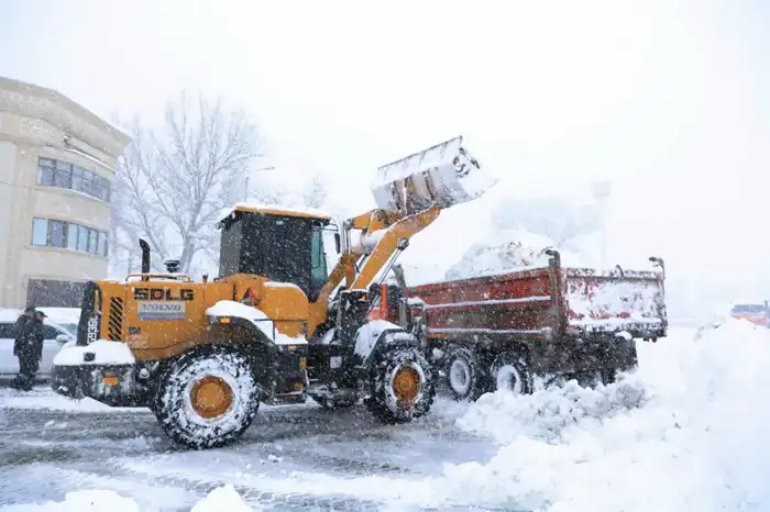 Тараз под снегом: кто спасет город от зимы? Астане