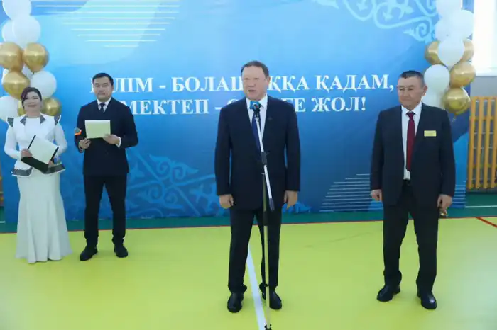 Новая школа открыта в Енбек, Костанайская область Астане