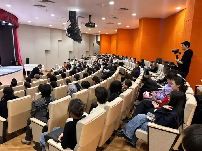 В Астане обсуждали авторское право на мероприятии для творческой молодежи Астане