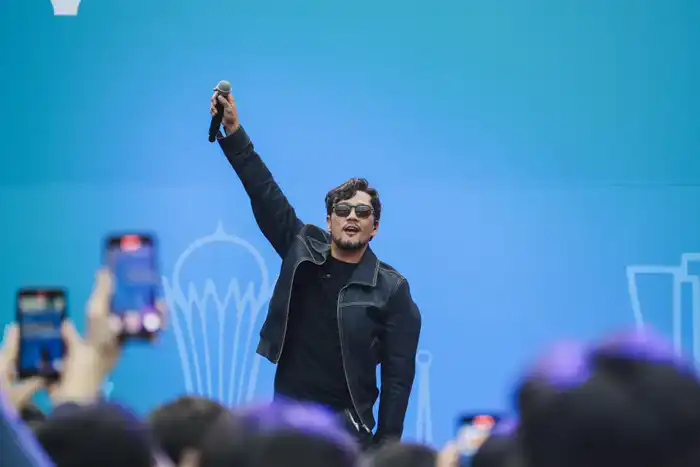 Концерт в Астане собрал 10 тысяч участников Астане