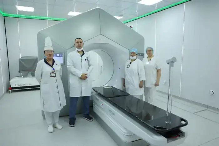 Линейный ускоритель Halcyon для лучевой терапии в Костанае Астане