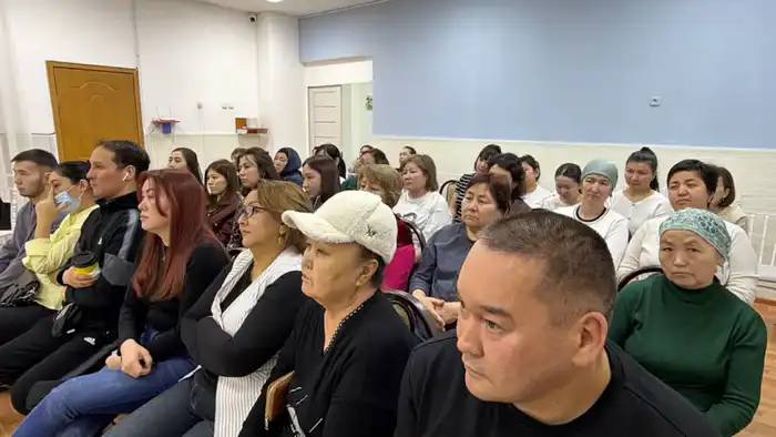 Встреча для родителей в детском саду о безопасности Астане