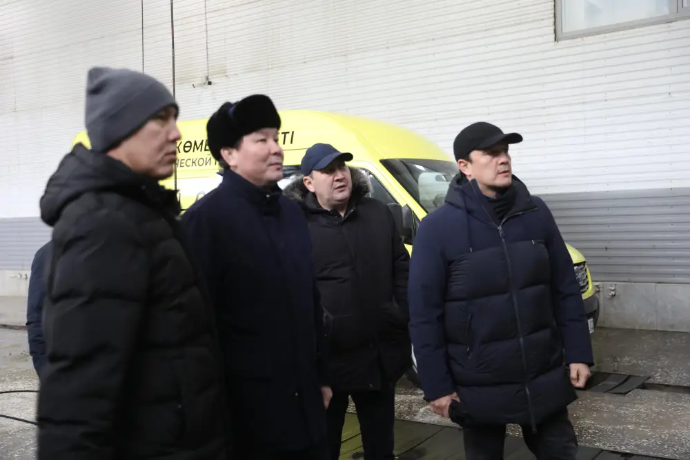 В начале марта в Актобе прибудут еще 11 электробусов (4)