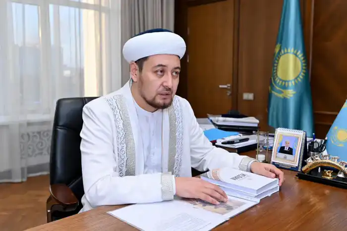 Встреча акима с имамом перед Рамазаном в регионе Астане