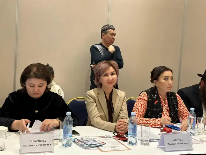 В Астане обсудили вопросы профилактики ВПЧ и рака шейки матки (3)