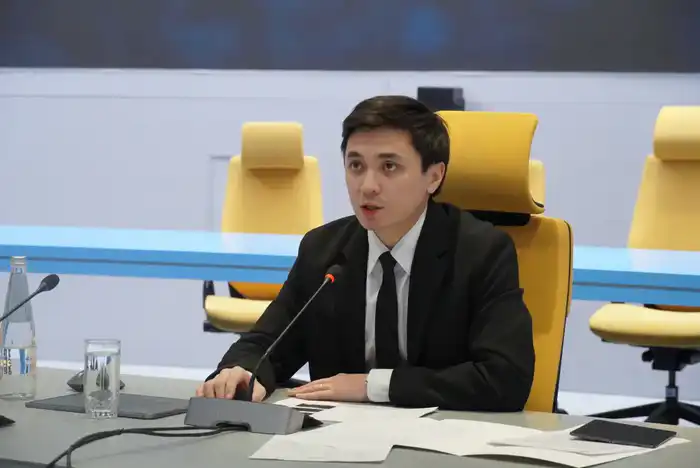 Рост интереса к цифровым компетенциям среди госслужащих Казахстана через обучение ИИ Астане