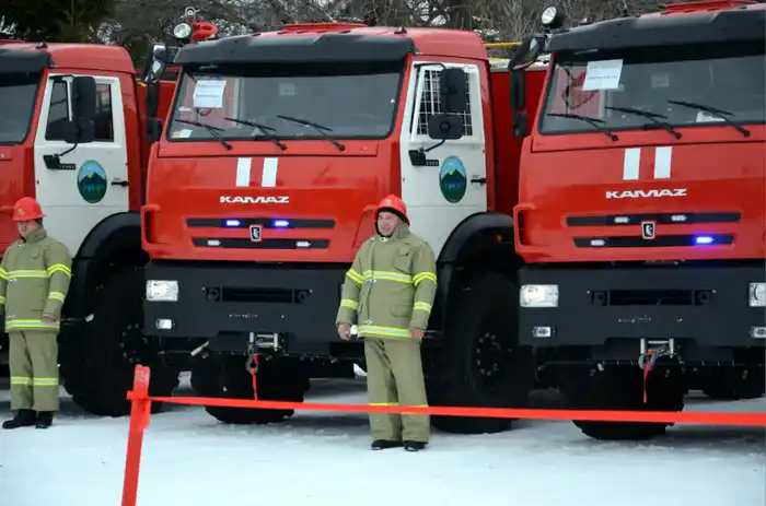 Кокшетау: Пожарные машины, которые тушат в движении! Астане