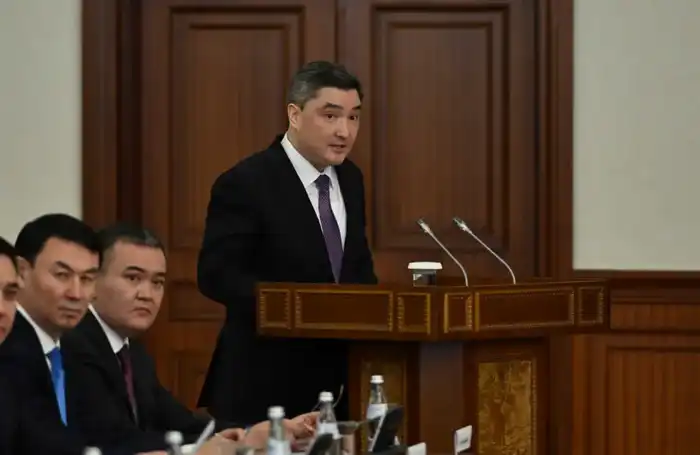 Казахстан демонстрирует экономический рост на 6,5% благодаря реформам, сообщает Олжас Бектенов Астане