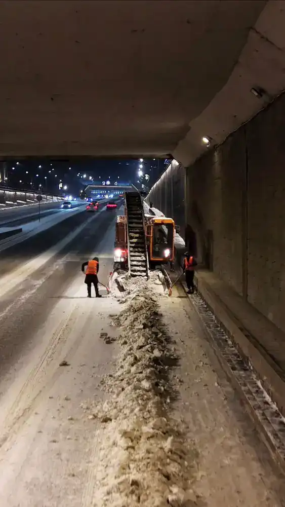 В Алматы обеспечена полная готовность коммунальных служб к снегопаду (2)