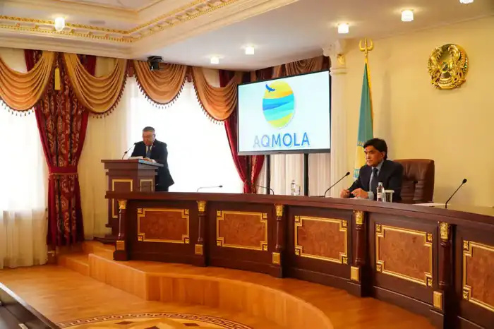 Обсуждение новой Конституции в Акмолинской области: изменения, которые могут изменить права и управление регионами Астане