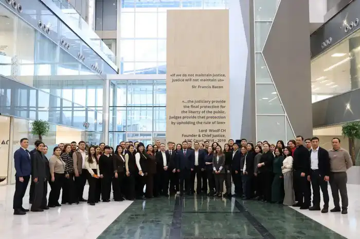 Магистранты Академии правосудия при Высшем Судебном Совете приняли участие в выездной лекции в Суде Международного финансового центра «Астана» (МФЦА) (7)