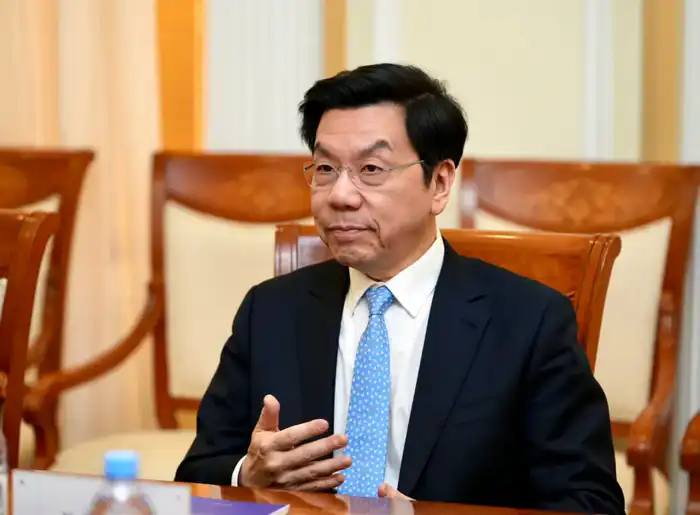 Минэнерго и международный эксперт Ли Кай-Фу договорились о сотрудничестве в сфере ИИ (5)