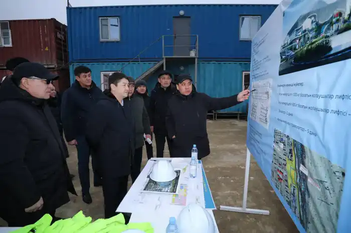 Нурдаулет Килыбай ознакомился с ходом строительства вокзала в Мунайлинском районе (7)