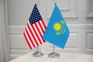 Аким Алматы обсудил перспективы экономического и туристического сотрудничества с Послом США (5)