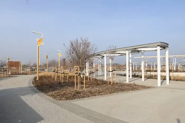 Глава региона осмотрел строительные площадки (5)