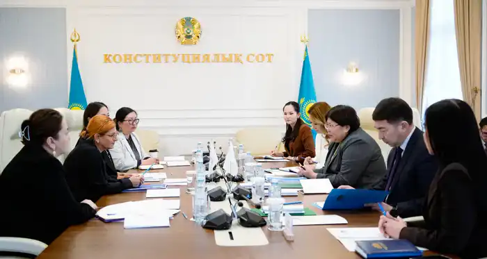 Конституционный Суд и ПРООН в Казахстане обсудили направления сотрудничества на 2026 год (3)