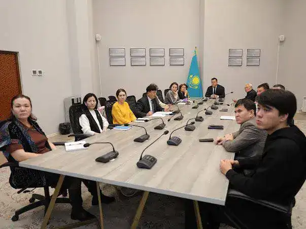 Обсуждение новой Конституции Казахстана: влияние на развитие образования и науки как стратегического ресурса Астане