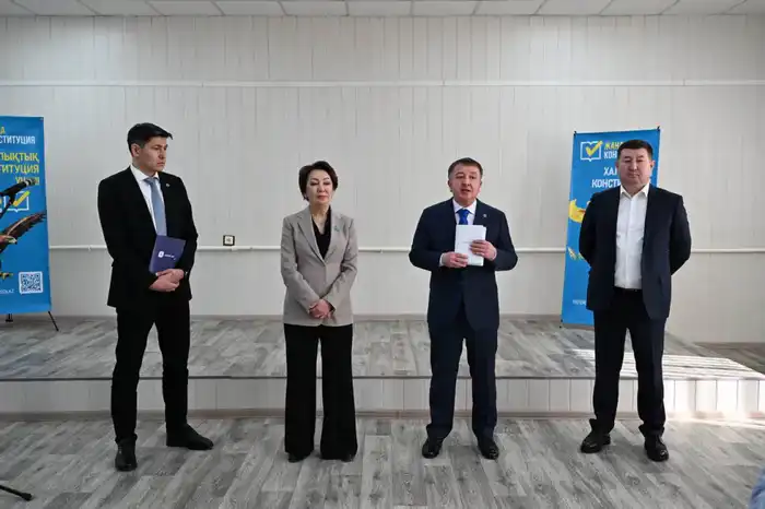 Работники АО "Актобе ТЭЦ" обсудили международные аспекты новой Конституции Казахстана Астане