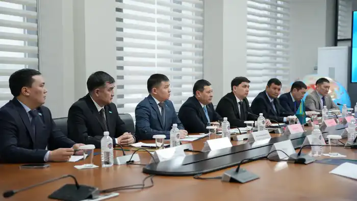 Капитаны безопасности: Казахстан и Китай на одном курсе! Астане