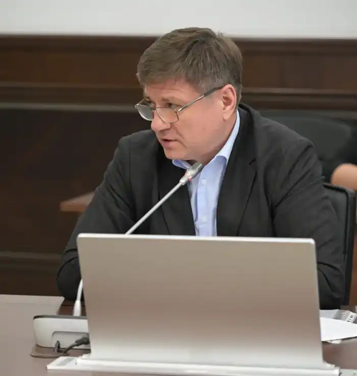 В акимате области подвели промежуточные итоги прохождения отопительного сезона и обсудили подготовку к осенне-зимнему периоду 2026-2027 годов (4)