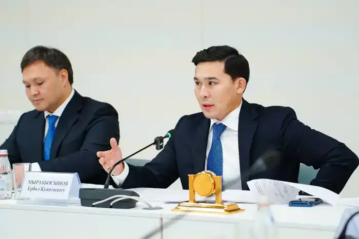 Встреча министра спорта с национальной сборной после чемпионата Азии по лёгкой атлетике Астане