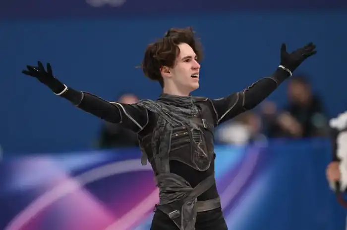 Финалисты мужского фигурного катания на Олимпийских играх: Михаил Шайдоров занимает 5-е место перед решающим прокатом Астане