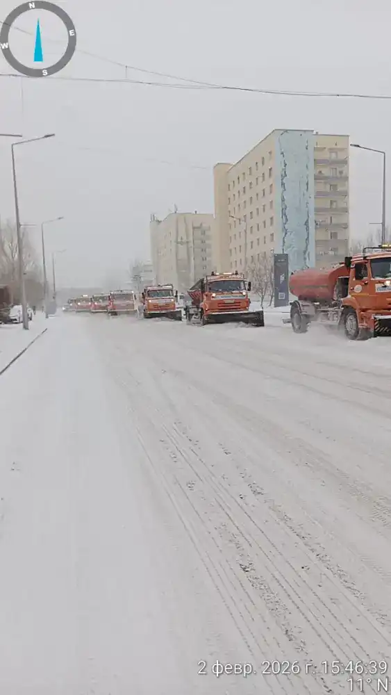 В Астане продолжается обильный снегопад, коммунальные службы работают круглосуточно Астане