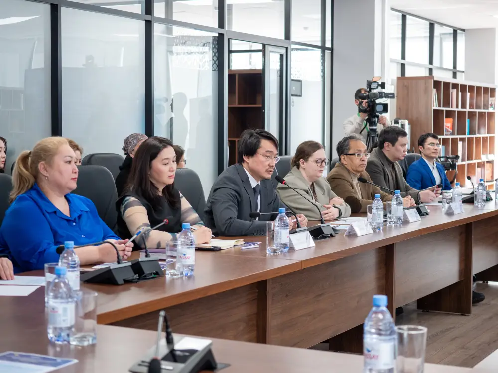 Влияние конституционных реформ на качество жизни граждан Астане