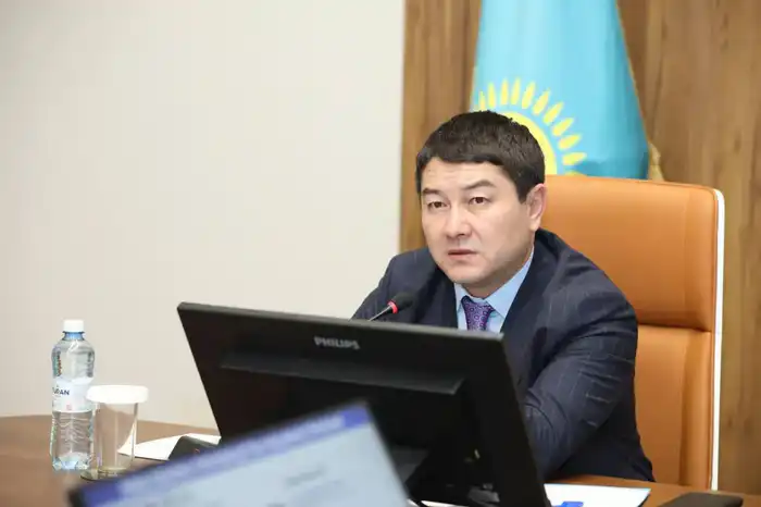 Социально-экономическое развитие Мангистауской области обсуждено на аппаратном совещании Астане