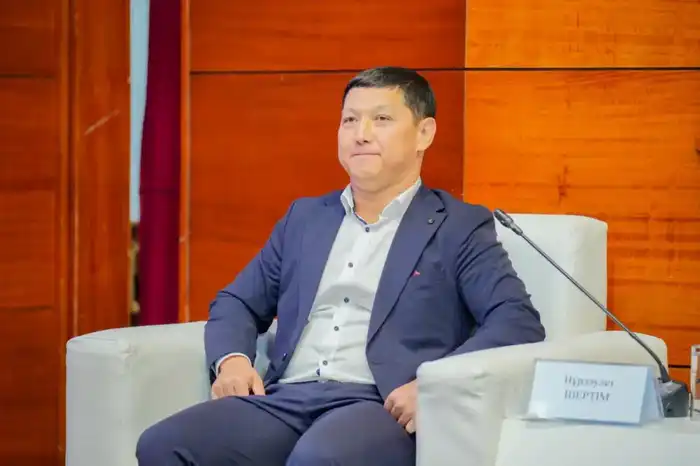 «Закон и порядок»: в Астане прошла профилактическая акция для студентов (3)