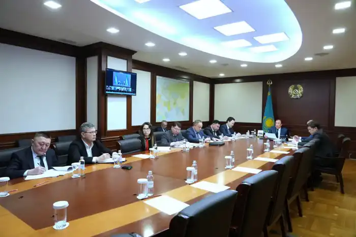 Казахстан и Узбекистан увеличивают объем железнодорожных перевозок до 60 млн тонн (2)