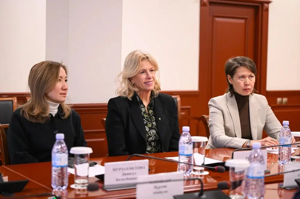 Казахстан на паралимпийской карте: встреча Серика Жарасбаева с президентом Virtus как шаг к инклюзии Астане