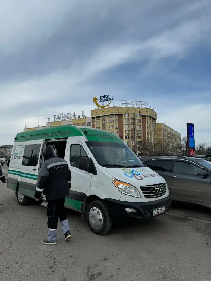 В Алматы во время проверок выявили превышение эконорм у автотранспорта (2)